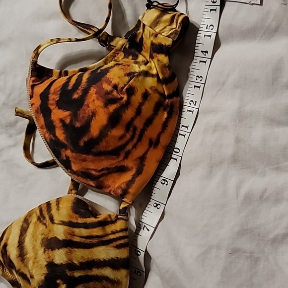 NWT TIGER PATTERN UNDERWIRE TIE BACK ADJUSTABLE STRAP SWIM BATHING SUIT TOP 34D - Picture 9 of 9